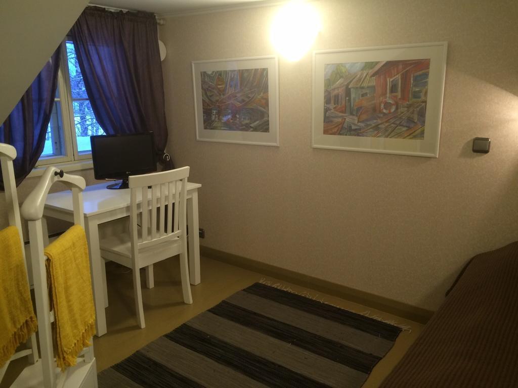 Koljonvirran Kartano Hotel Iisalmi Kamer foto