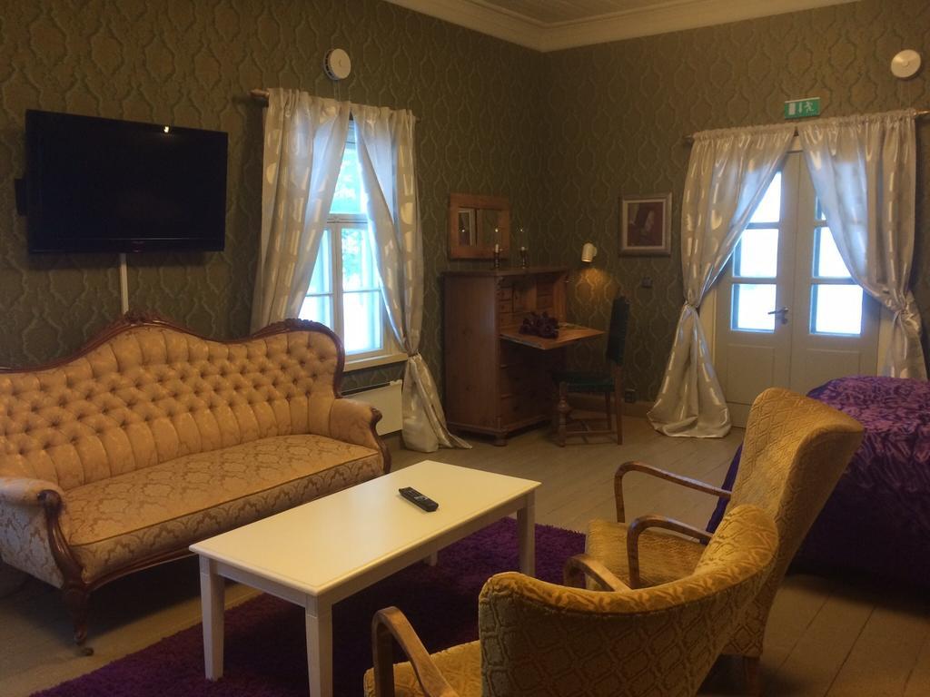 Koljonvirran Kartano Hotel Iisalmi Kamer foto