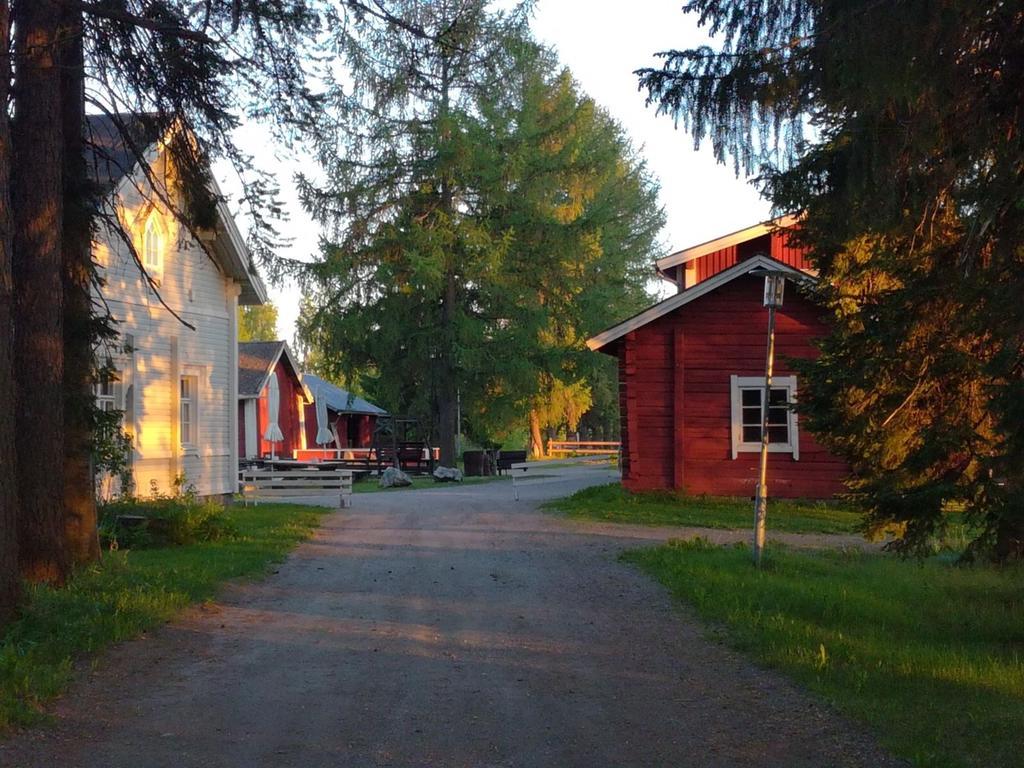 Koljonvirran Kartano Hotel Iisalmi Buitenkant foto